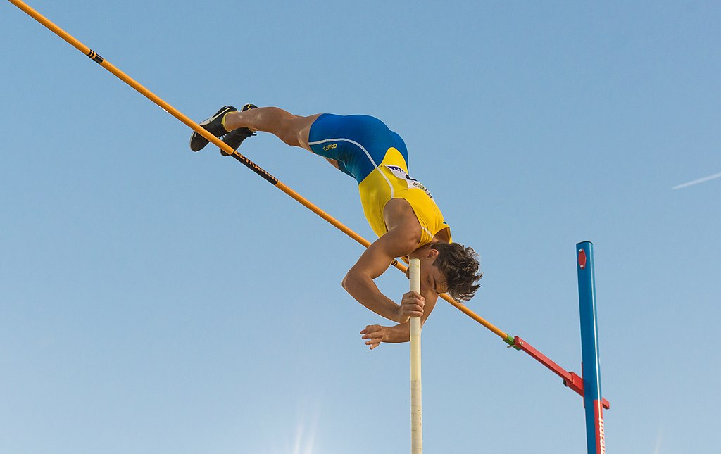 Armand Duplantis jumps 6.0 meters at Stockholm Stadium on August 24, 2019.