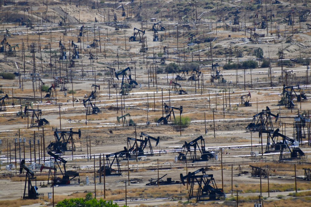 A view of the oil fields from the bluff on Panorama in Northeast Bakersfield.