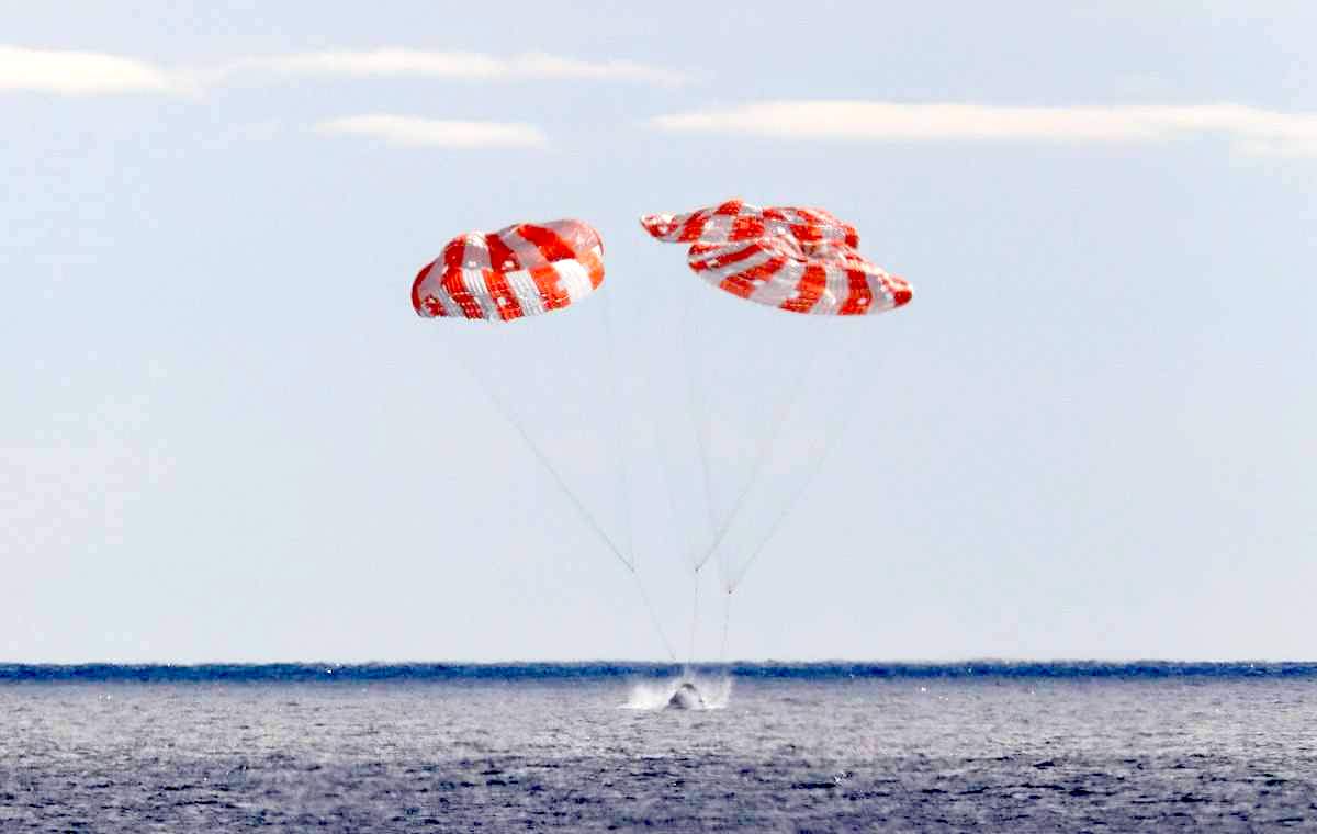 NASA’s Orion spacecraft for the Artemis I mission splashed down in the Pacific Ocean after a 25.5 day mission to the Moon.