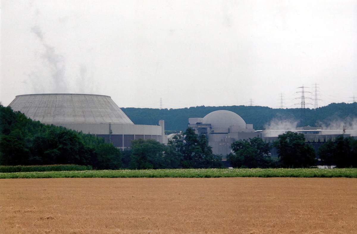 Neckarwestheim Nuclear Power Plant in 2001