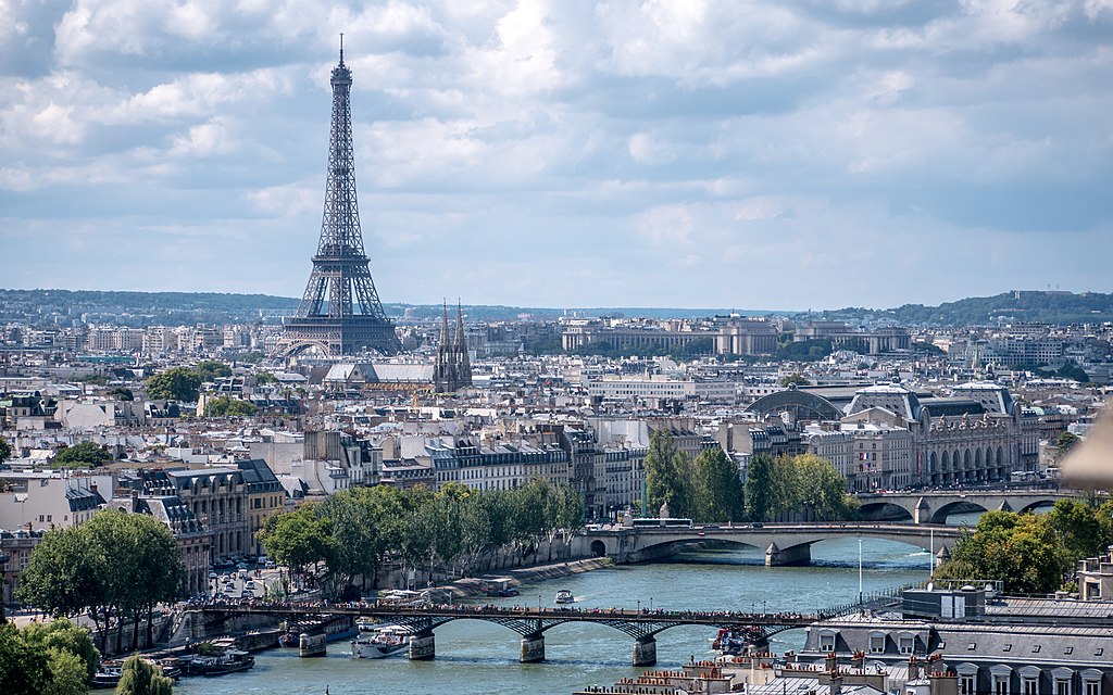 Paris and the Eiffel Tower seen from the Tower of Saint-Jacques.